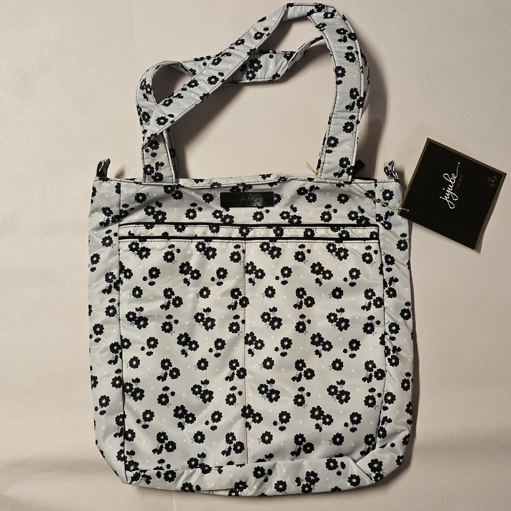 Ju-Ju-Be Be Light tote in Black Beauty, NWT